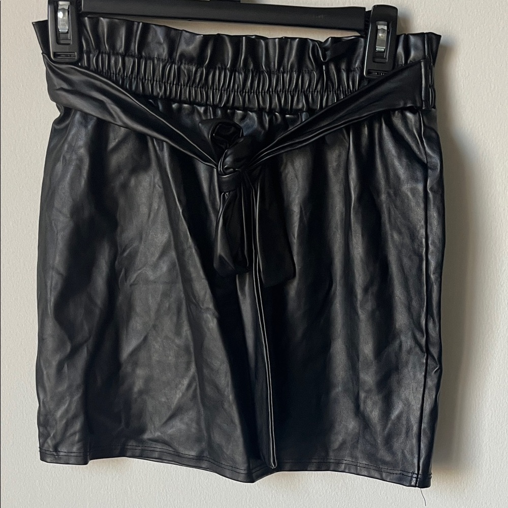WINDSOR Black Leather Skirt with Tie Waist